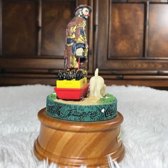Vintage Coca-Cola Limited Edition Emmett Kelly 'To Market' Musical Figurine - Picture 6 of 16